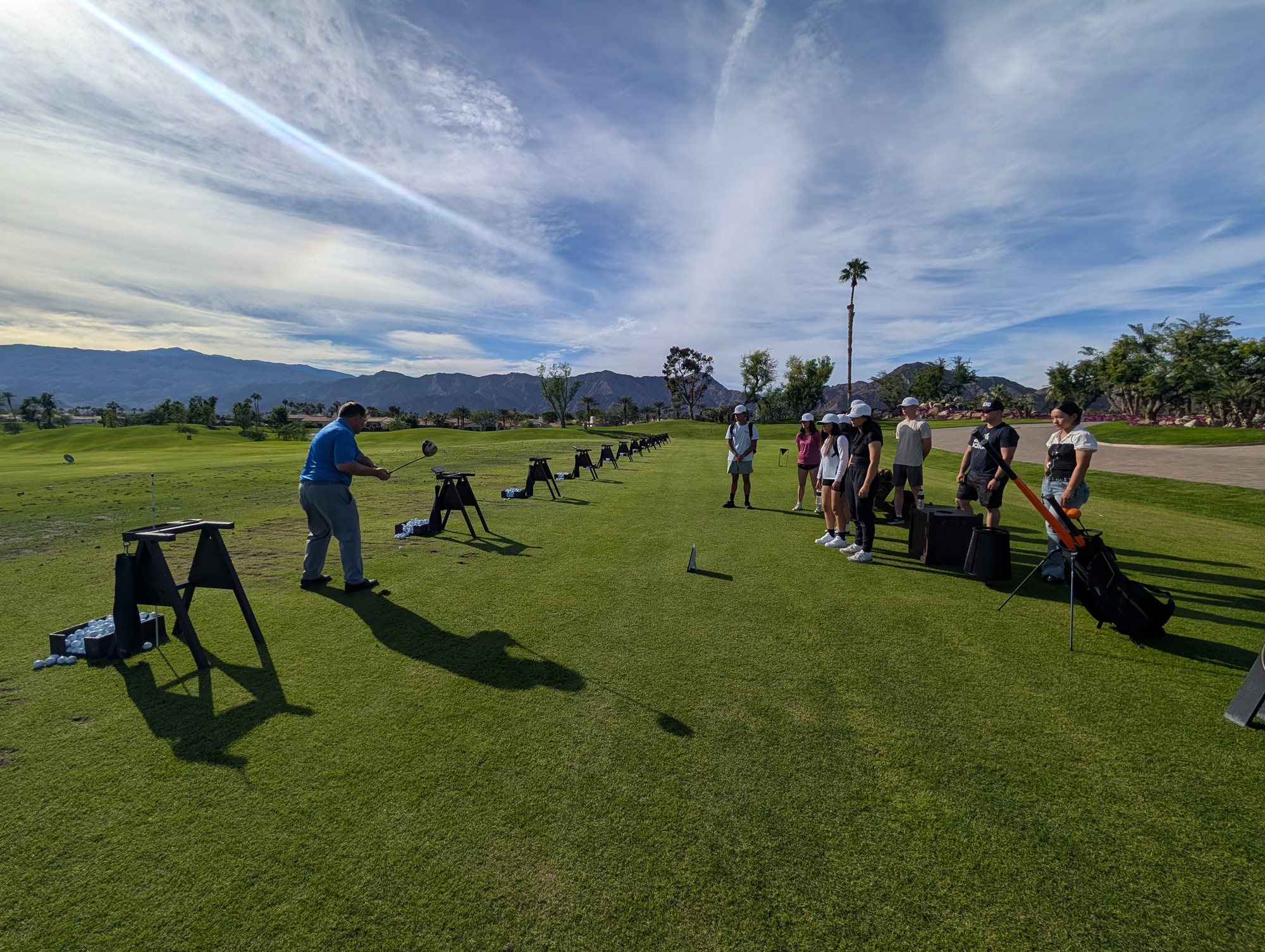 PXL_20251127_211348448